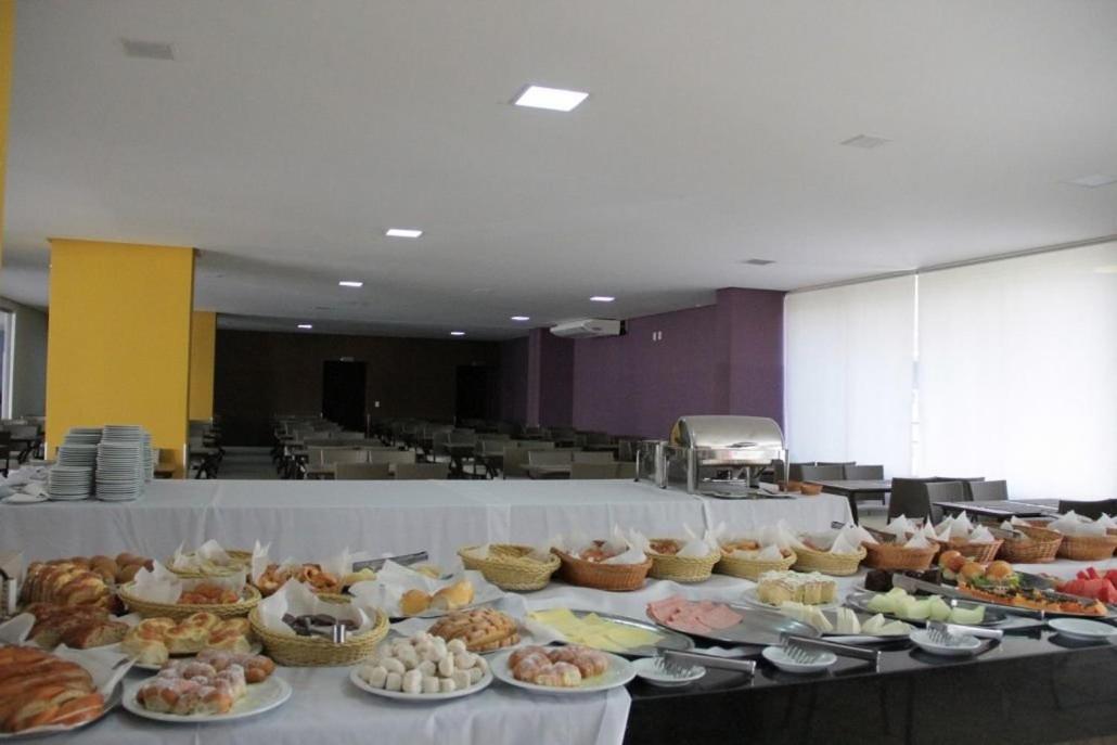 Apto Com 3 Suites, Linda Vista E Otima Area De Lazer - Ate 10 Pessoas 리오 퀜테 외부 사진